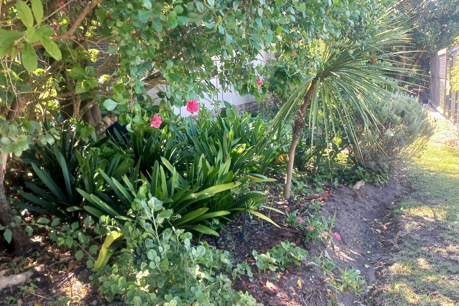 5 Bedroom Property for Sale in Kingfisher Creek Western Cape